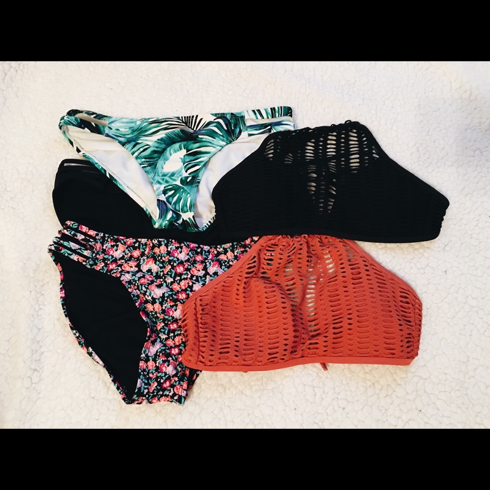 Junior’s/Women’s Bikinis